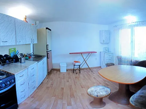 Вторая гостевая кухня